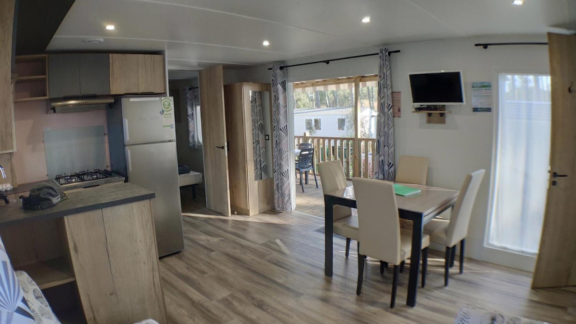 Mobil Home Tout Confort - Cote Landaise サン・ジュリアン・アン・ボルヌ エクステリア 写真